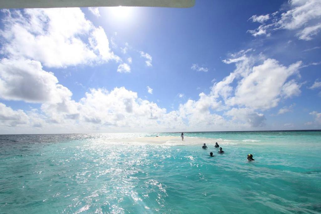 Lily Rest Maldives Hotel Maafushi Eksteriør billede