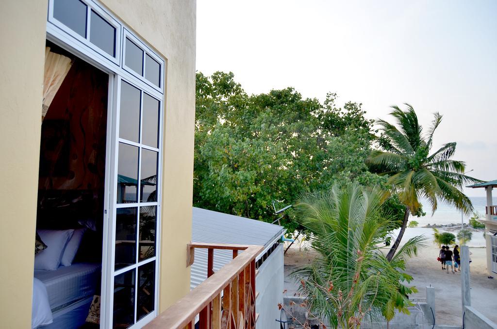 Lily Rest Maldives Hotel Maafushi Eksteriør billede