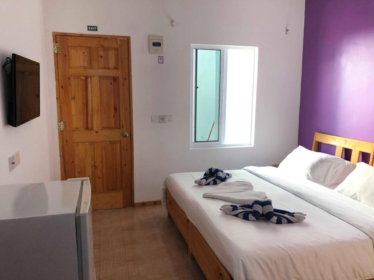 Lily Rest Maldives Hotel Maafushi Eksteriør billede